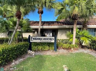 5234 NE 6th Ave #D25, Fort Lauderdale, FL 33334