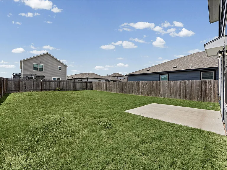 6915 Tiznow Ln — Photo 22
