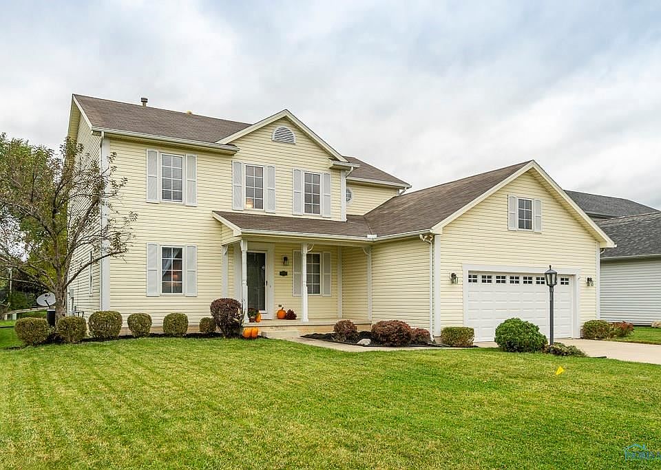 1st image of 2327 McKinley Dr