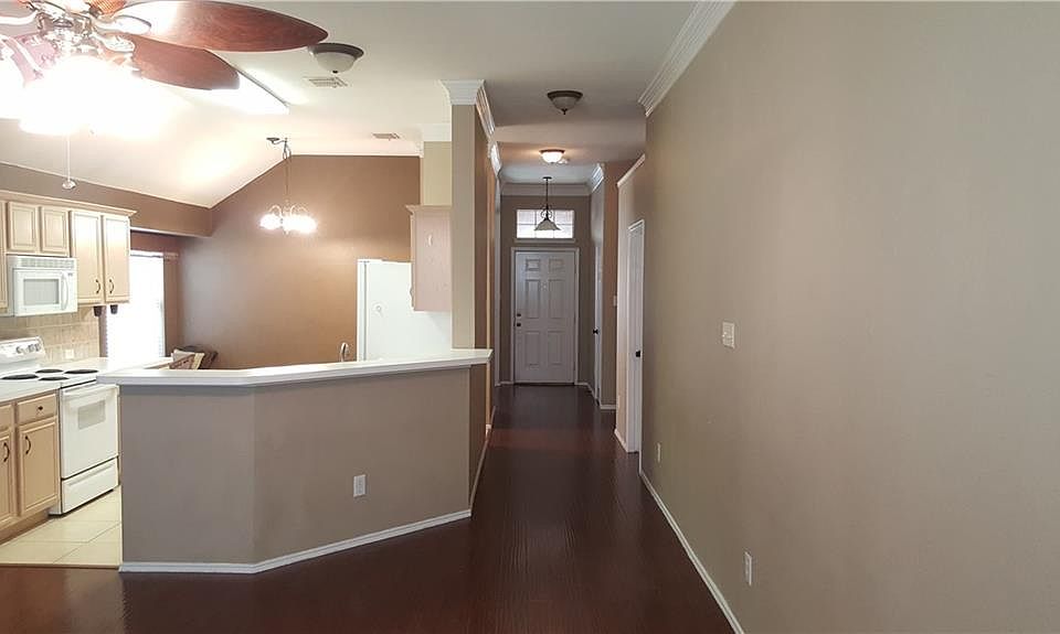 1st image of 6008 Blue Spruce Ln