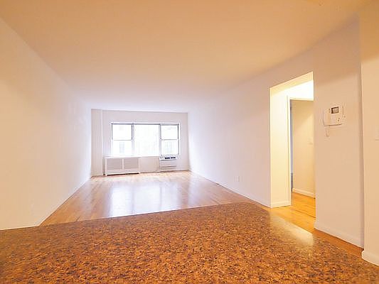 3rd image of 440 E 88th St APT 2C