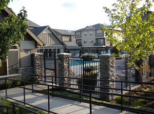 754 NE Adwick Dr, Hillsboro, OR 97006