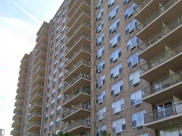 41-40 Union Street #9H, Flushing, NY 11355