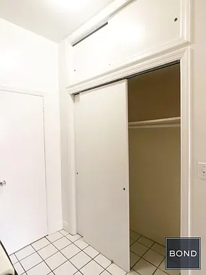Rented by Bond New York | media 5
