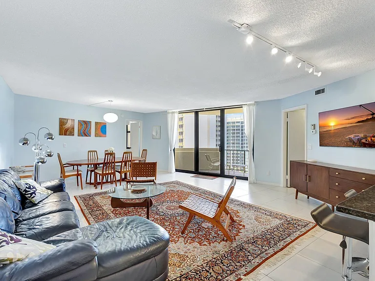 2800 N Ocean Dr #A-17C — Photo 10