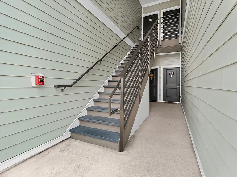 The Grove Apartment Homes — Photo 48