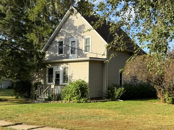 321 N Lake Blvd, Columbia, SD 57433