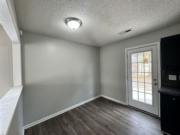 4th image of 1228 Jeanna St