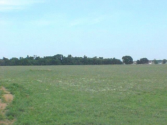 2nd image of 17198 Country Dr