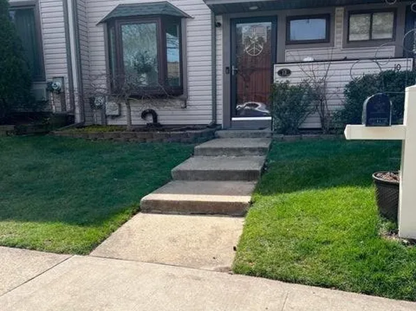 12 Hampton Pl #0, Staten Island, NY 10309