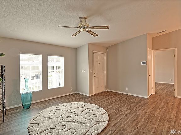 5th image of 14727 43rd Ave NE Unit 110