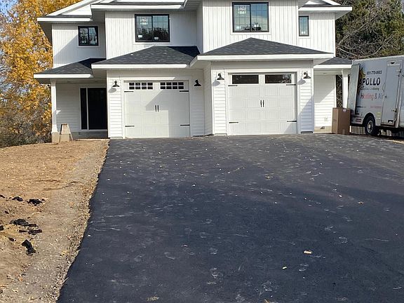 2nd image of 2189 12th St
