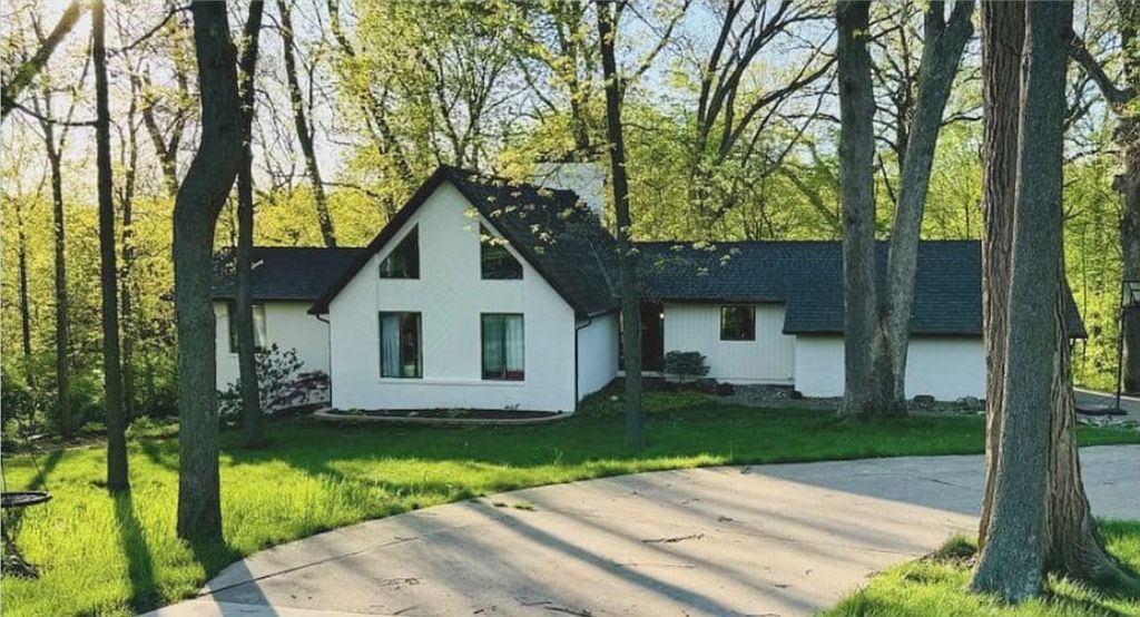 499 Norman Dr - Property Image