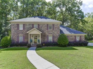 1525 N Woodstream Rd, Columbia, SC 29212