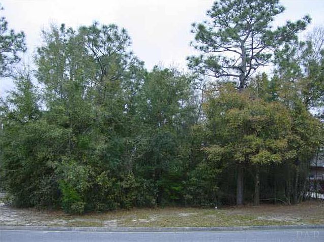 2nd image of 5000 High Pointe Dr #Blk