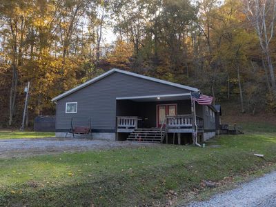 139 Sams Hollow Rd, Bridgeport, WV, 26330
