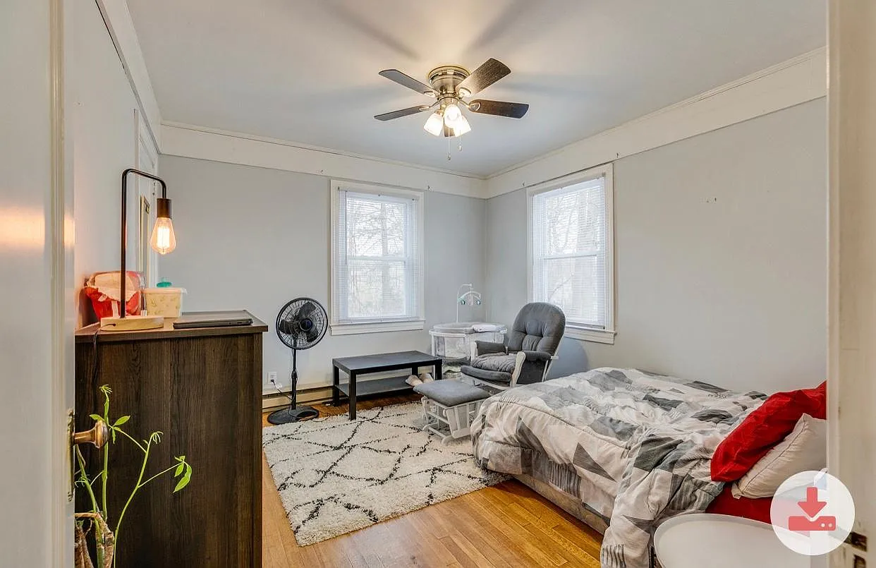 2153 Memorial Ct — Photo 4