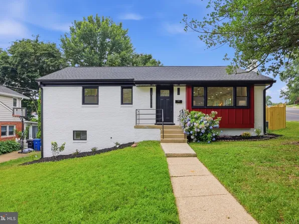 5940 4th St N, Arlington, VA 22203