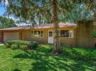 316 Snow St, Sugar Grove, IL 60554