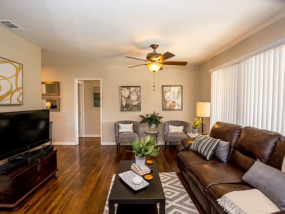 5th image of 1023 Corinthian Way