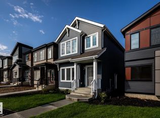 308 29th St NW, Edmonton, AB T6T2H3