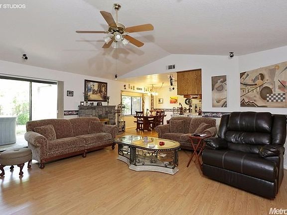 5th image of 9313 Newington Way
