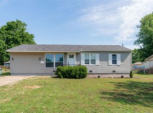 409 W 44th St, Sand Springs, OK 74063