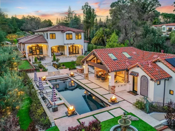 15890 Viewfield Rd, Monte Sereno, CA 95030