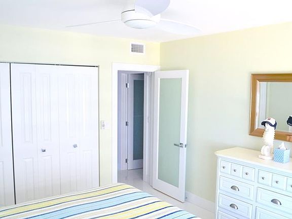 3rd image of 3700 Galt Ocean Dr APT 1605