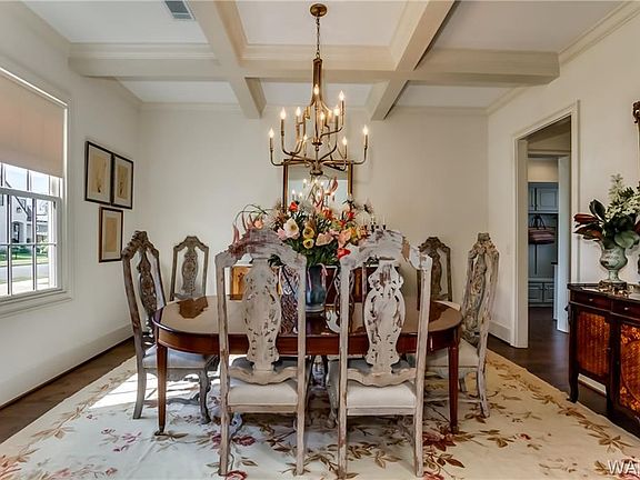 5th image of 5367 Park Ave