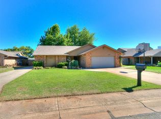 1910 Bowling Green Pl, Norman, OK 73071