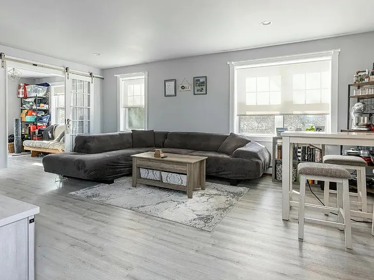 16 Ocean Park Rd #2 — Photo 3
