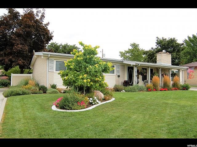1st image of 975 E Tritoma Ave