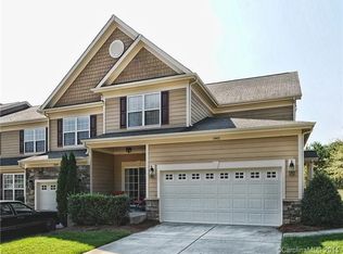 1042 Silver Gull Dr, Tega Cay, SC 29708