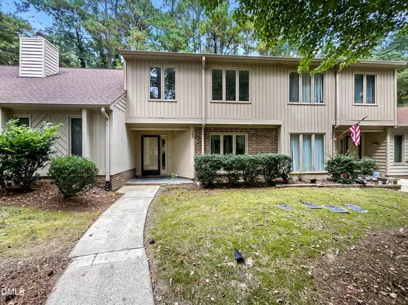 104 Mossbark Ln, Chapel Hill, NC 27514
