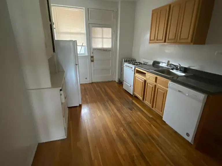 7757 N Sheridan Rd #1 — Photo 7