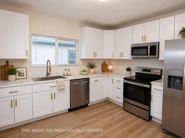 212 Denver St, Sterling, CO 80751