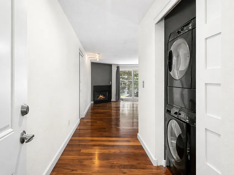 231 Belmont Ave E #310 — Photo 4