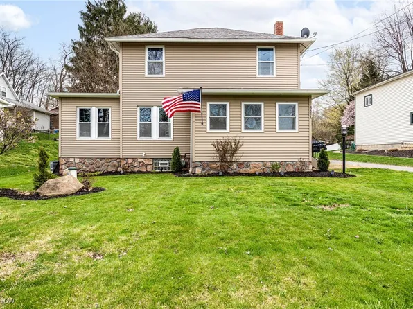 3691 S Turkeyfoot Rd, Akron, OH 44319