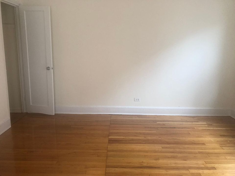 1st image of 8276 116th St #601