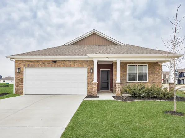 3152 W Haberdashery Dr, Monrovia, IN 46157