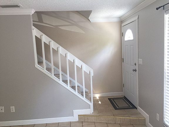 2nd image of 612 Casa Park Court K
