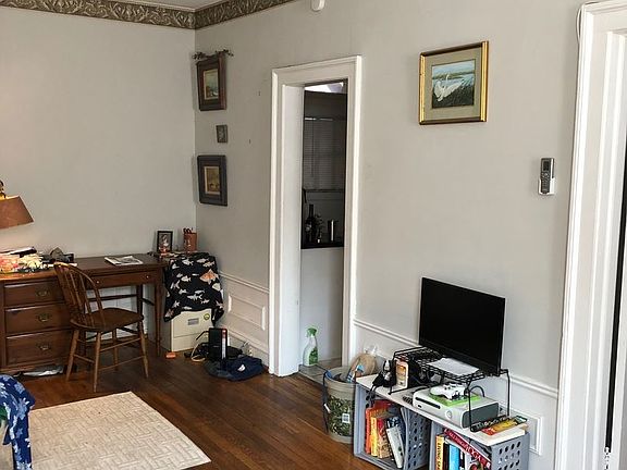 3rd image of 109 S Boulevard APT 3
