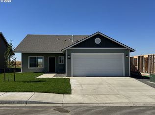 3440 High Desert Loop, Umatilla, OR 97882