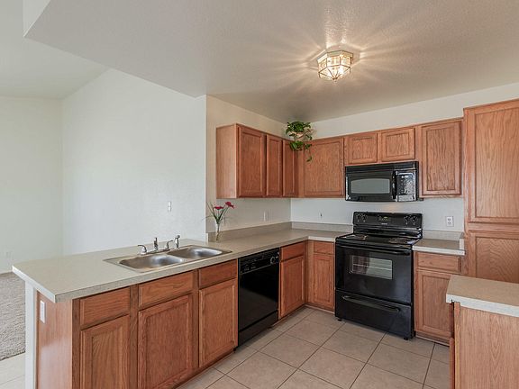 3rd image of 10701 W Calle Del Sol