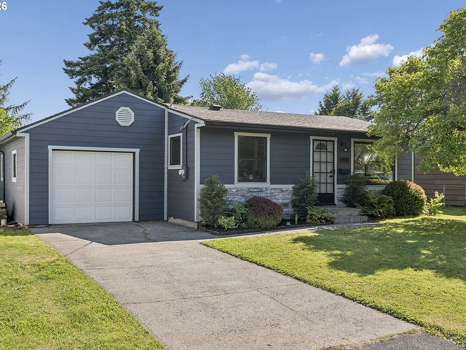 10910 NE Knott St, Portland, OR 97220 | Zillow