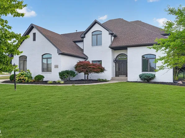 3256 Waterside Ct, Greenwood, IN 46143