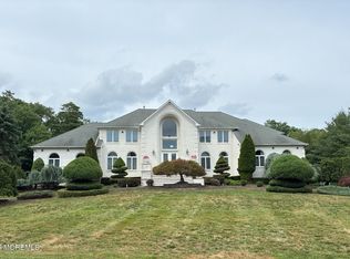 12 Black Walnut Way, Marlboro, NJ 07746