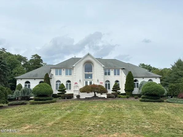 12 Black Walnut Way, Marlboro, NJ 07746
