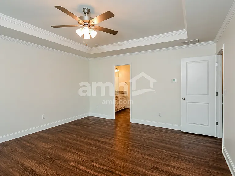 316 Bourne St — Photo 11